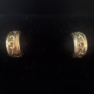 Gold toned pierced hoop scrollwork earrings, (Silver .925)